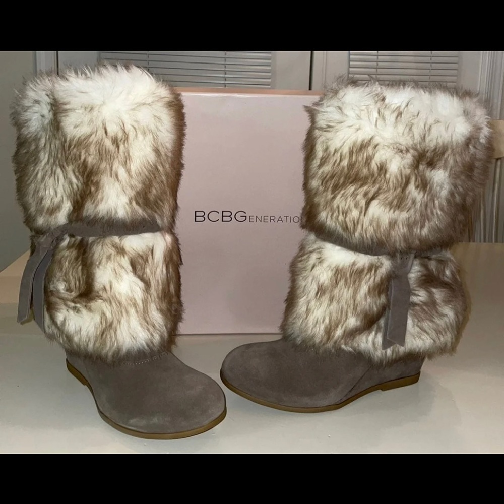 NWT BCBGeneration Freesia Boots